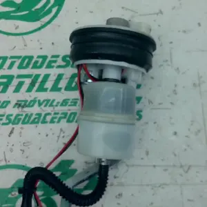 Foto de Bomba gasolina Piaggio BEVERLY 300 I referencia 452-23-46588 foto 5