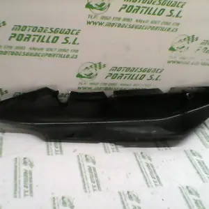 Foto de Carcasa lateral trasera izquierda Honda CBF 250 referencia 214-19-23153 foto 9