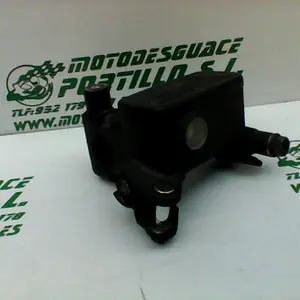 Foto de Bomba de freno delantero Kymco Super Dink 125 referencia 15-23-41686 foto 6
