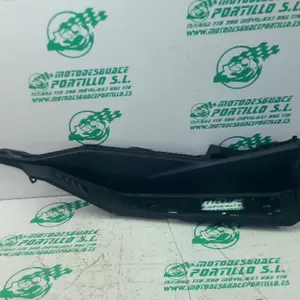 Foto de Suelo derecho Honda FORZA 125 referencia 396-25-48998 foto 5