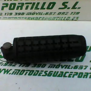 Foto de Reposapies trasero derecho Honda CBF 125 M referencia 166-22-34824