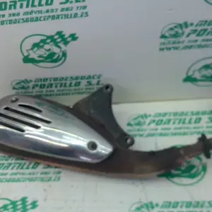 Foto de Tubo de escape Vespa LX 125 referencia 448-23-47083 foto 11