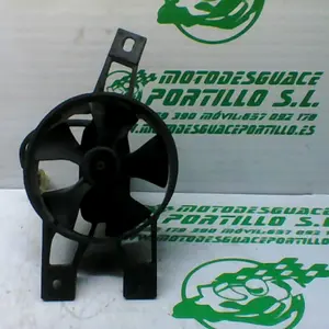 Foto de Ventilador del radiador Piaggio X9 125 referencia 165-18-28426 foto 8