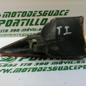 Foto de Intermitente trasero izquierdo Peugeot Speedfight 1 50 referencia 176-19-39453 foto 10