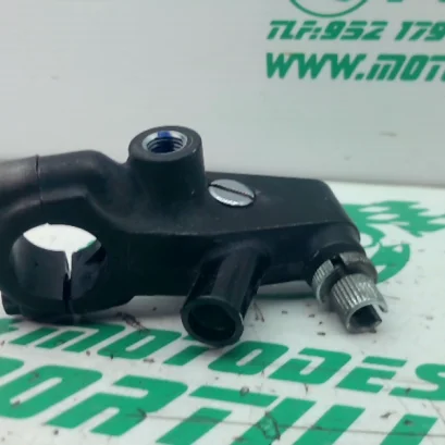 Foto de Soporte de retrovisor izquierdo Honda CB 500XA referencia 415-23-47802