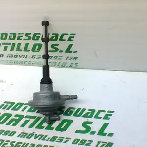 Foto de Grifo gasolina Piaggio ZIP Aire 2T 1 50 referencia 60-16-29141
