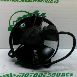 Foto de Ventilador del radiador Yamaha Majesty 125 referencia 80-19-39286 foto 18