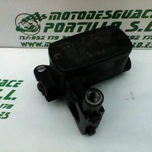 Foto de Bomba de freno trasero Kymco Super Dink 125 referencia 15-23-41687 foto 14