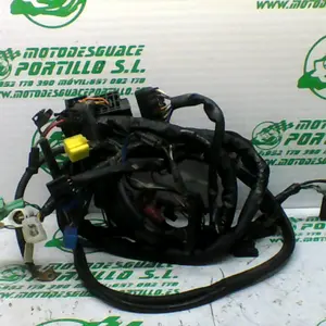 Foto de Instalación electrica Suzuki Intruder 250 referencia 45-22-32944