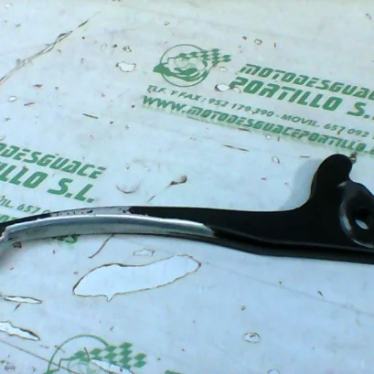 Foto de Maneta de freno delantero Yamaha FLAME 125R 97-00 referencia 117-17-12732