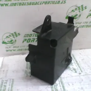 Foto de Caja batería Honda CBF 250 referencia 214-19-23167 foto 5