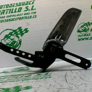 Foto de Estribera trasera izquierda con reposapies Honda Pcx 125 referencia 181-23-46242 foto 10