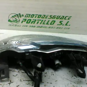 Foto de Intermitente delantero izquierdo Honda SH MODE referencia 413-21-32611 foto 3