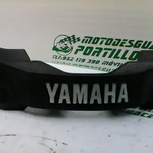 Foto de Embellecedor de horquilla Yamaha YBR 125 i referencia 323-19-24458 foto 4