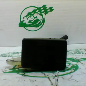 Foto de Depósito del líquido de frenos Suzuki GS 500 E referencia 290-20-36904 foto 7