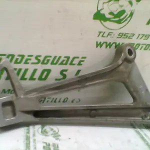 Foto de Estribera trasera izquierda Honda CBR 125 referencia 125-16-12597 foto 1