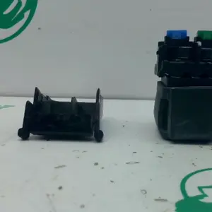 Foto de Rele de arranque Kawasaki Z 900 referencia 6-24-47521