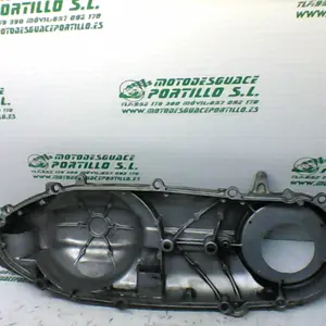 Foto de Tapa de cárter Yamaha XMAX 250 referencia 307-22-37488 foto 3