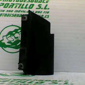 Foto de Embellecedor de horquilla derecha Aprilia Sportcity 125 referencia 219-20-39542 foto 4