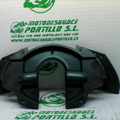 Foto de Contracabezón Aprilia Area 51 referencia 54-20-35890