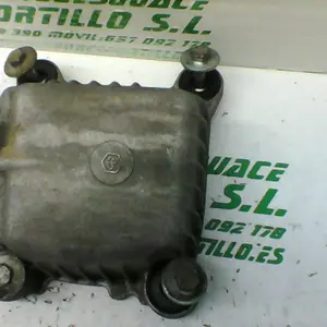 Foto de Tapa de balancines Vespa Lx50 4T referencia 336-19-24542 foto 1
