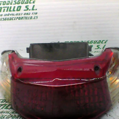 Foto de Piloto trasero Yamaha Cygnus x 125 2007 referencia 162-20-26459