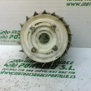Foto de Ventilador del plato magnetico Yamaha Cygnus x 125 2007 referencia 162-20-26366