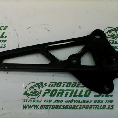 Foto de Estribera derecha Honda CB 450 DX referencia 277-18-18525