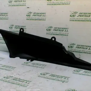 Foto de Carcasa lateral derecha Yamaha XT-125-X referencia 148-18-14151 foto 2