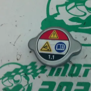 Foto de Tapon del radiador Honda CB 500XA referencia 415-23-47812 foto 3