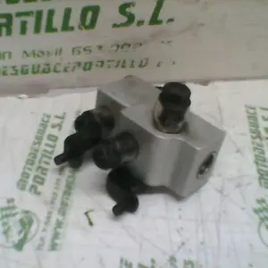 Foto de Repartidor de frenada Peugeot TWEET 125 15-18 referencia 165-23-46306 foto 7