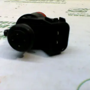 Foto de Inyector Honda PS 125 referencia 453-22-41231 foto 2