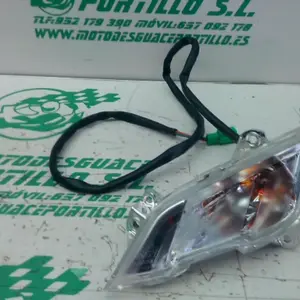 Foto de Intermitente delantero izquierdo Peugeot TWEET 125 15-18 referencia 8-24-47021 foto 8