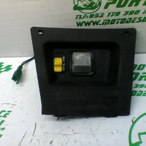 Foto de Luz de porta-casco Sym JOYMAX 300I referencia 305-21-31807 foto 2