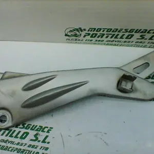 Foto de Estribera trasera derecha Yamaha YBR 125 i referencia 171-21-30497 foto 5