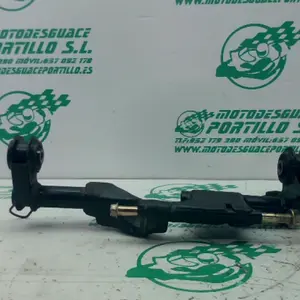 Foto de Soporte de motor Kymco MILER 125I referencia 151-24-48130 foto 2