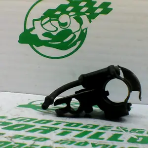 Foto de Soporte de maneta delantera Yamaha CH-80 referencia 190-17-39271 foto 3