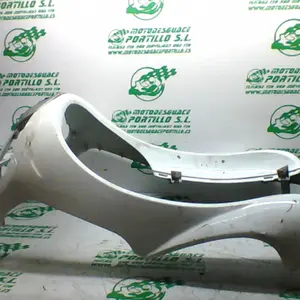 Foto de Frontal Peugeot TWEET 125 15-18 referencia 8-24-46985 foto 11