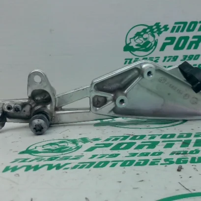 Foto de Estribera delantera derecha BMW K1200R referencia 332-23-45390
