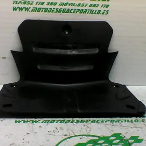 Foto de Tapa batería Peugeot tweet 125 referencia 419-22-40536 foto 5
