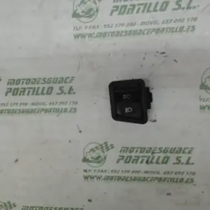Foto de Interruptor de luz larga/corta Honda SH 125 referencia 18-16-49142 foto 17