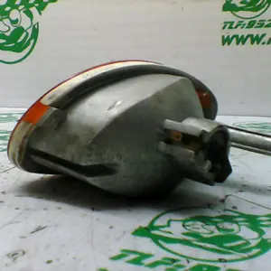 Foto de Intermitente delantero izquierdo Yamaha Neos 50 referencia 70-22-34211 foto 4