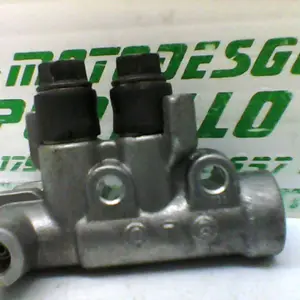 Foto de Repartidor de frenada Honda S-wing 125 referencia 241-19-22702 foto 4