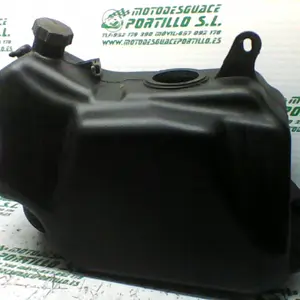 Foto de Deposito gasolina Piaggio X9 125 referencia 244-19-24211 foto 3