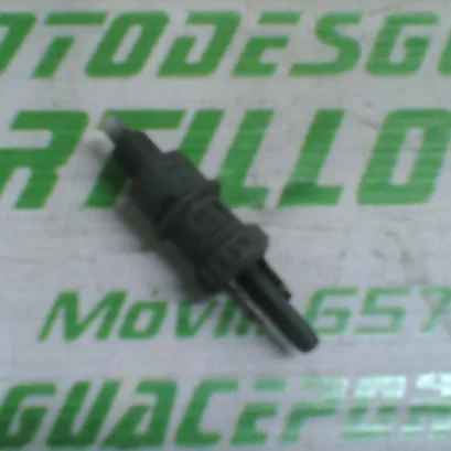 Foto de Sensor de freno trasero Yamaha Why 50 2T referencia 198-18-15194