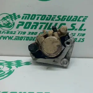 Foto de Pinza de freno delantera Yamaha YBR 125 referencia 99-20-37030 foto 3