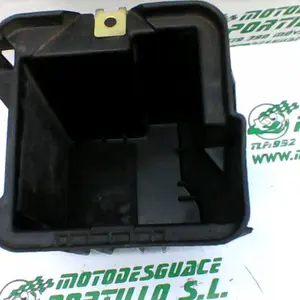 Foto de Caja batería Yamaha Cygnus x 125 referencia 256-19-22836 foto 7