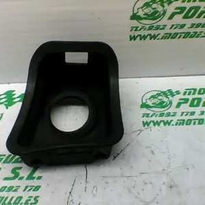 Foto de Rebosadero de gasolina Yamaha XMAX 250 referencia 431-21-32509 foto 3