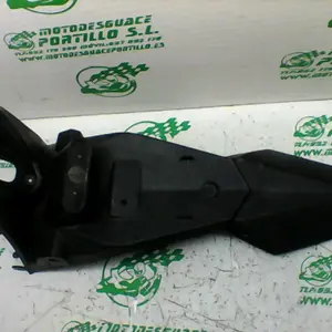 Foto de Portamatricula Keeway RKV 125 referencia 326-22-42260 foto 4