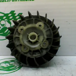 Foto de Ventilador del plato magnetico Honda Bali 100 referencia 184-19-35743 foto 2